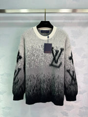 Ombre seahorse crew neck sweater