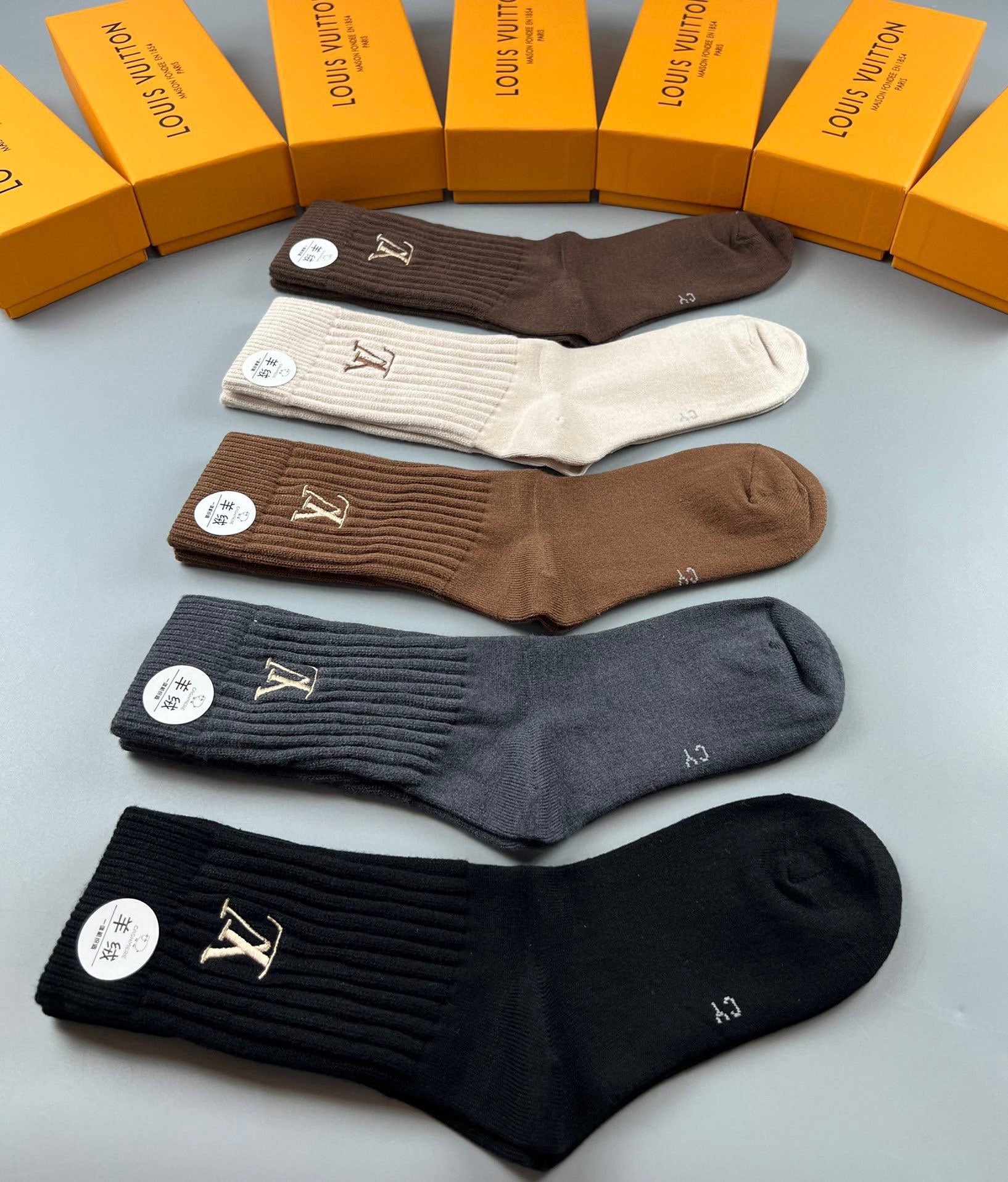 logo socks