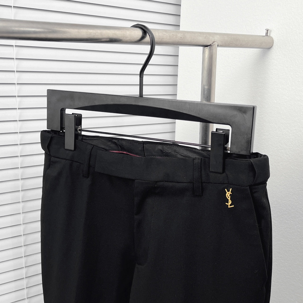 Iconic double-breasted trousers