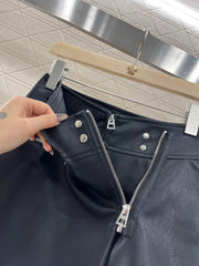 One-piece zip leather culottes