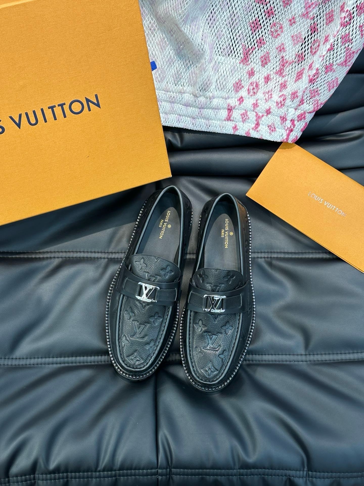 Loafers, high-end men's formal shoes and casual leather shoes