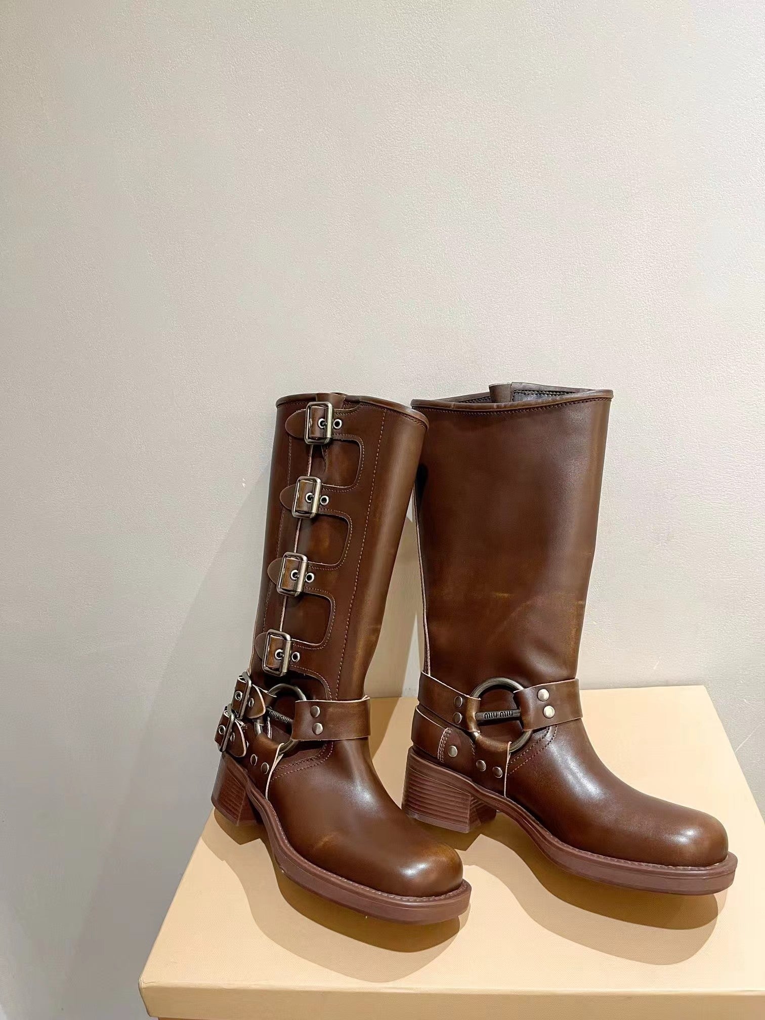 M popular high boots, classic motorcycle shape