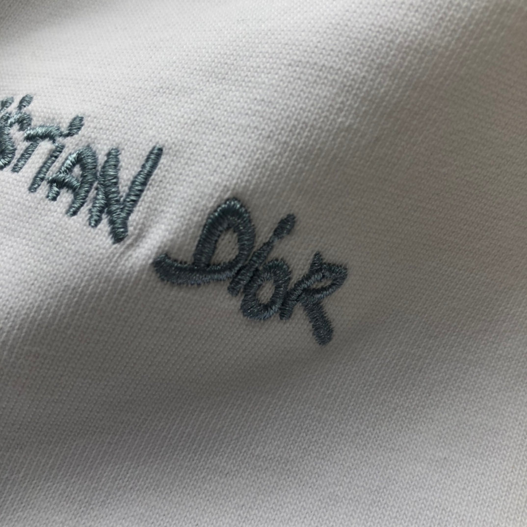 embroidered logo short sleeves