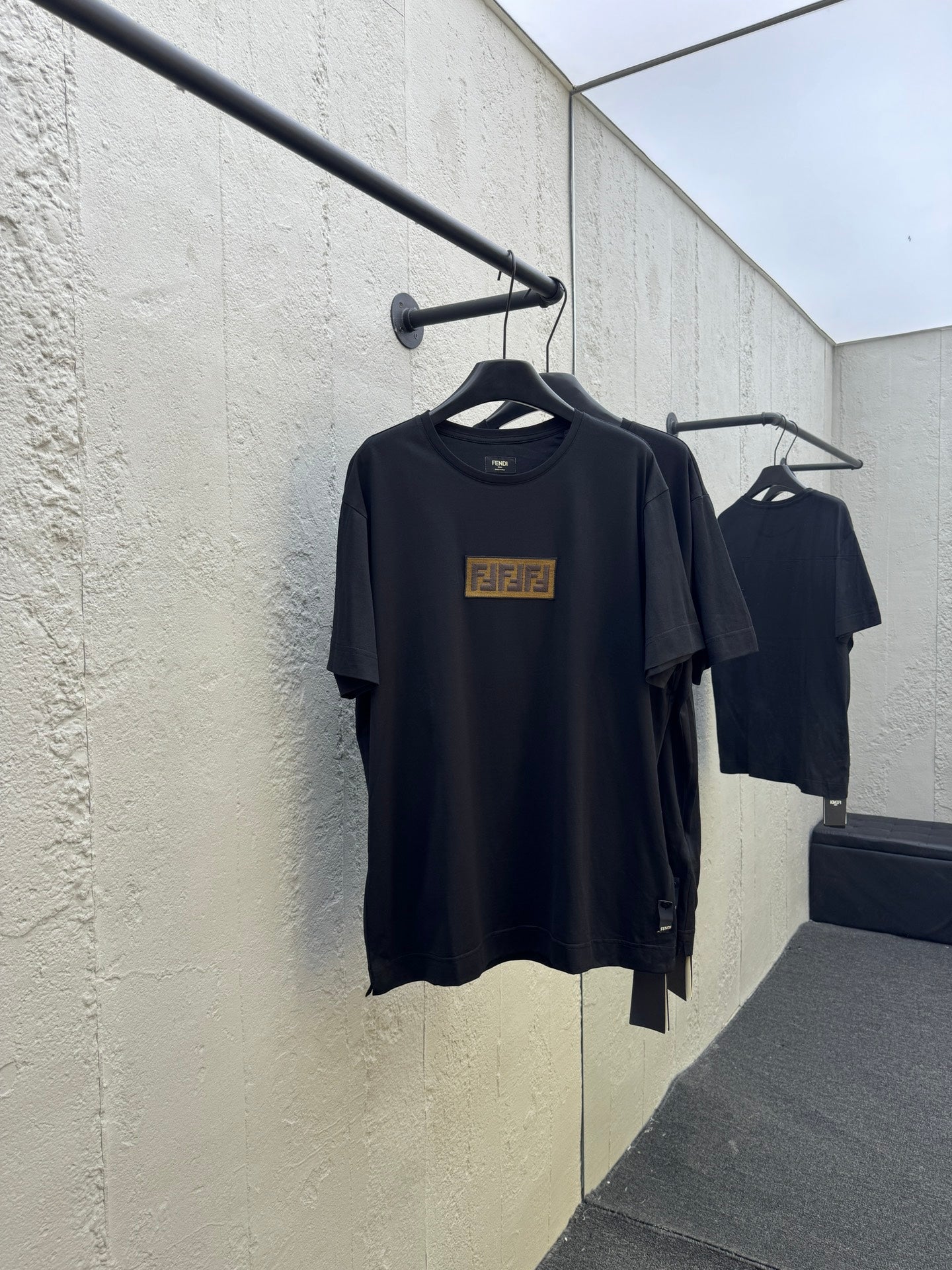 Suede patch T-shirt