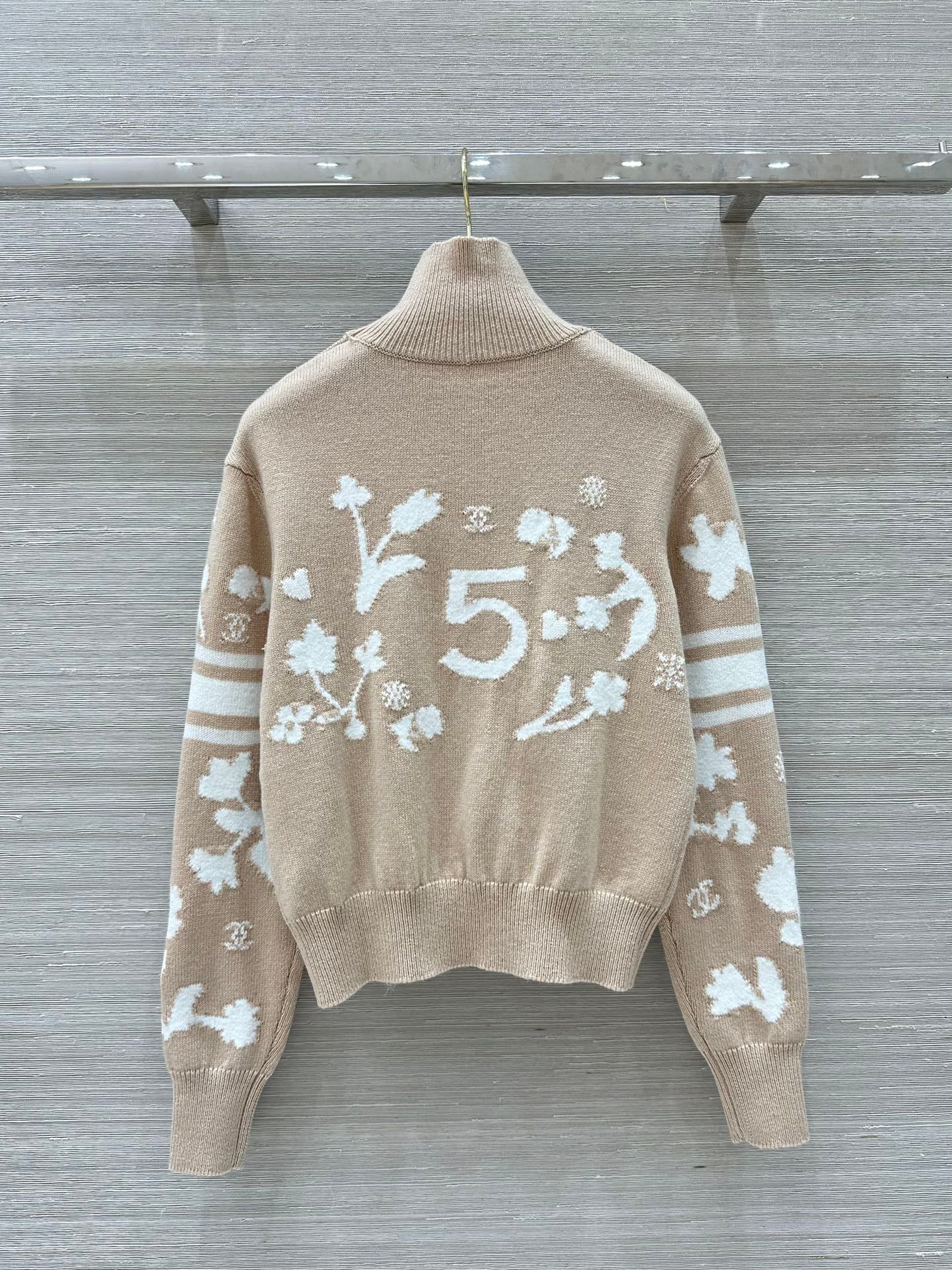 Ski high neck knitted jumper