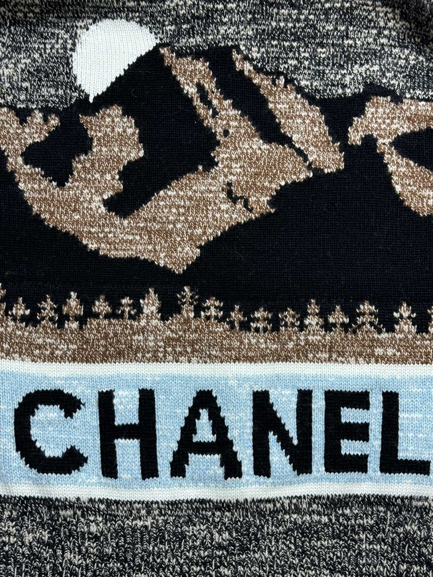 Alphabet Snow Mountain Sweater Ski Series New