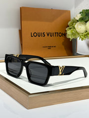 side letter logo sunglasses