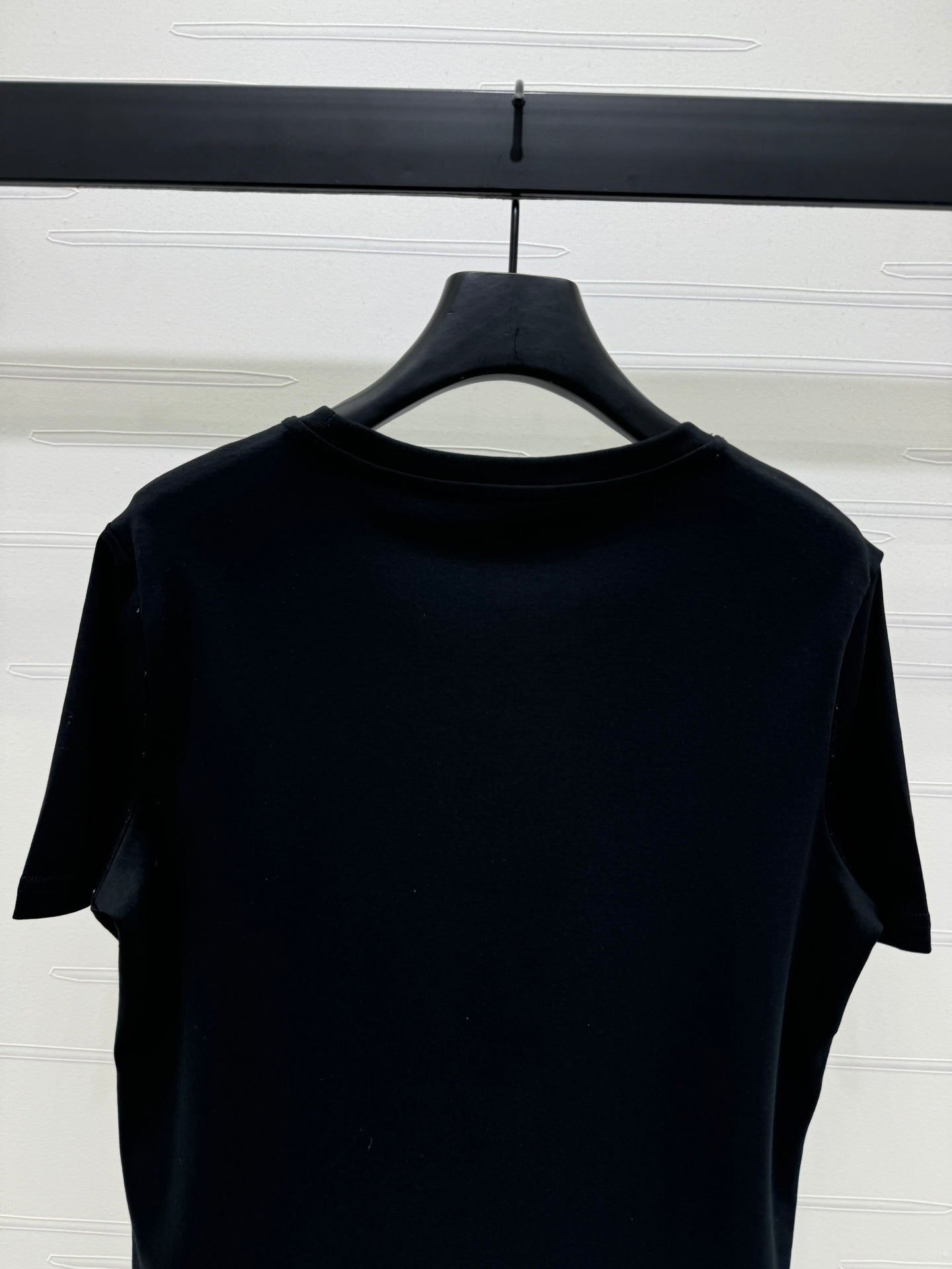 Round neck short sleeve T-shirt