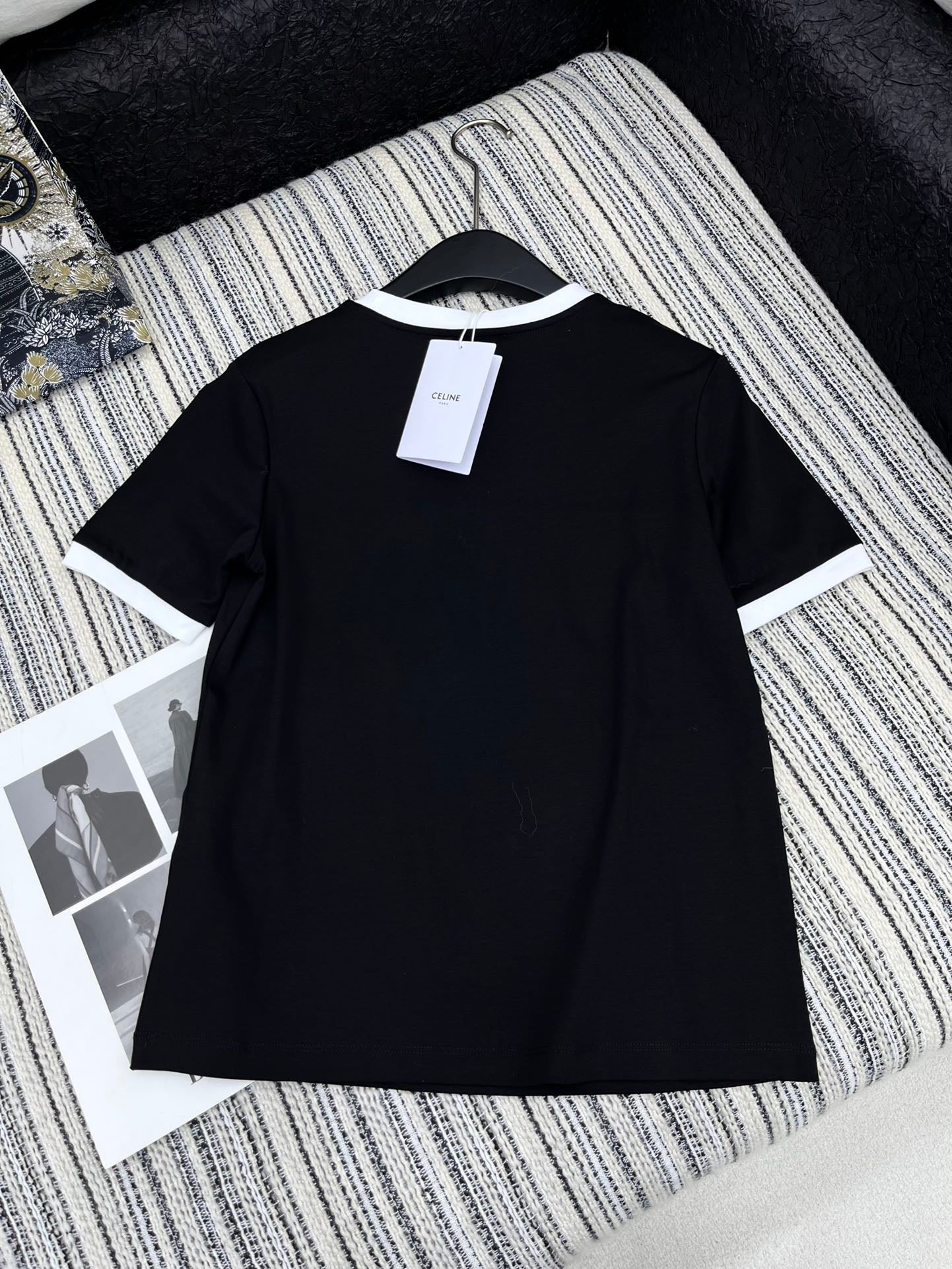 Round neck short sleeve T-shirt