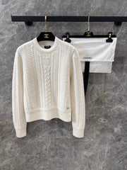 New Solid Simple Knit Crew Neck Twisted Flower Long Sleeve Pullover Sweater