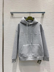 Retro fashionable hooded sweatshirt