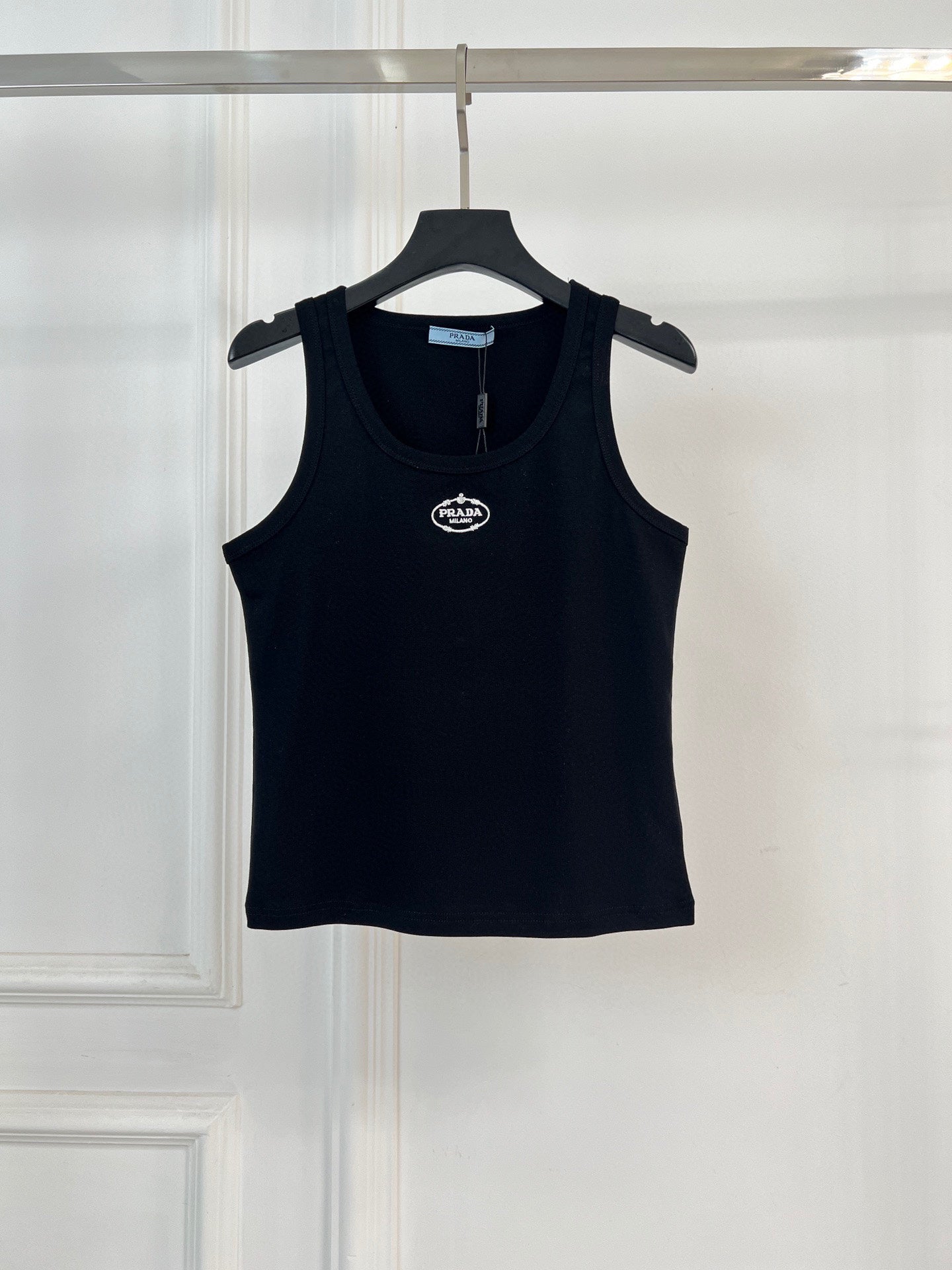 Maillard color vest