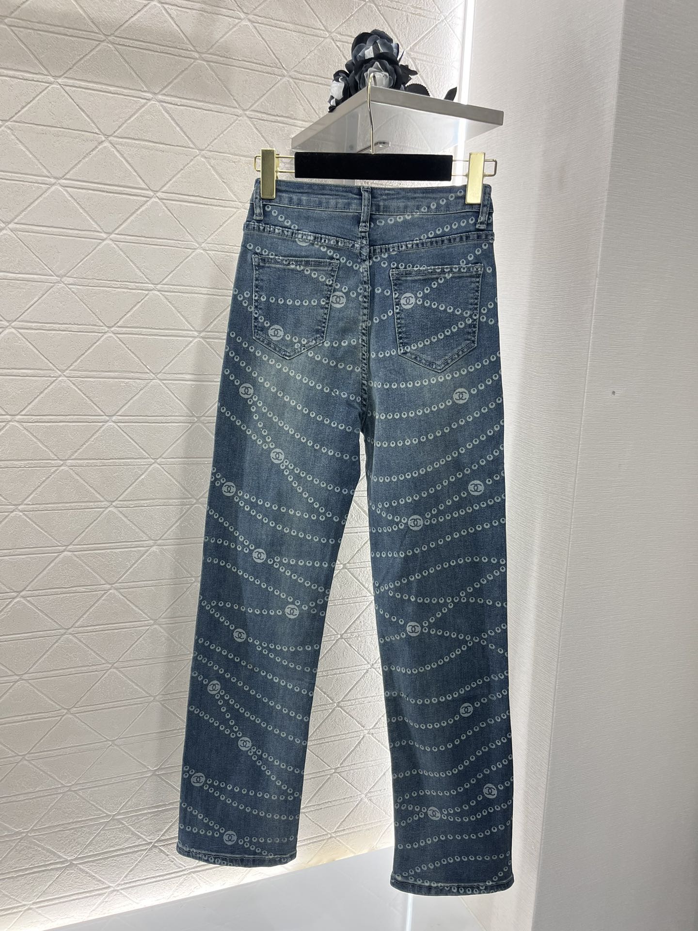 Retro laser chain print denim straight pants