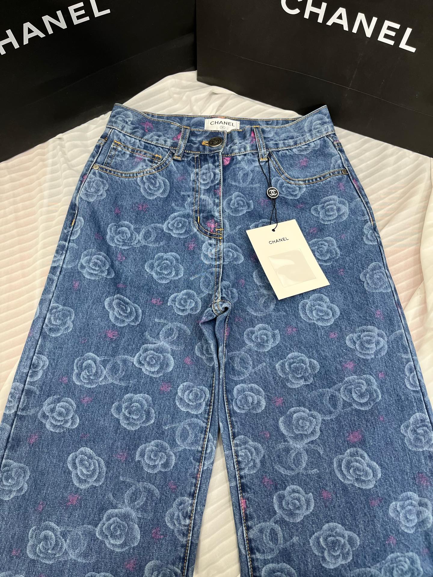 Dyed hand-painted camellia jeans