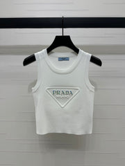 Inverted triangle logo knitted vest