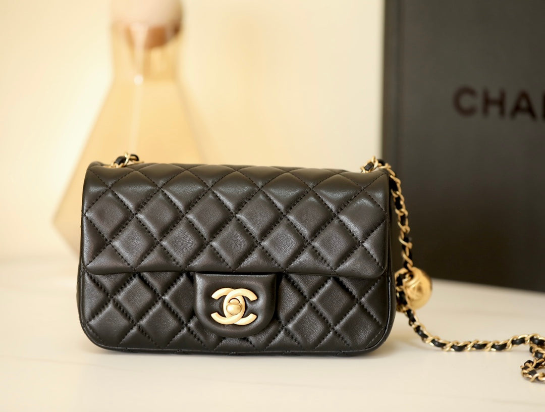 Mini Flap Bag Grained Calfskin & Gold-Tone Metal Black