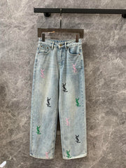 Embroidered logo slim jeans