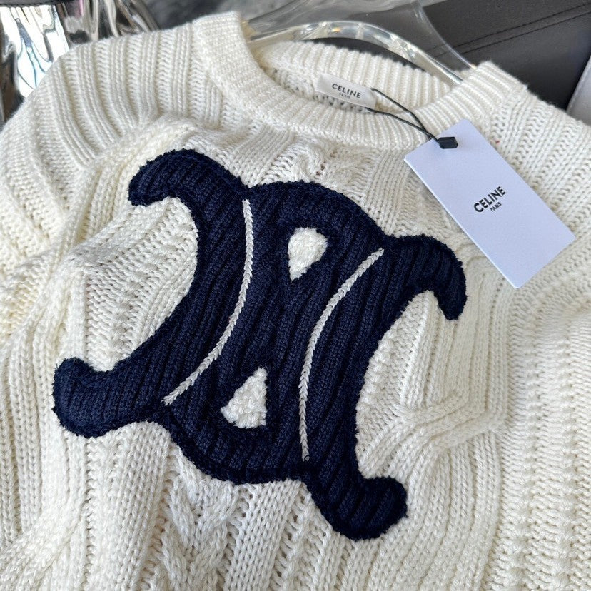 Super beautiful large logo exquisite embroidered knitted sweater