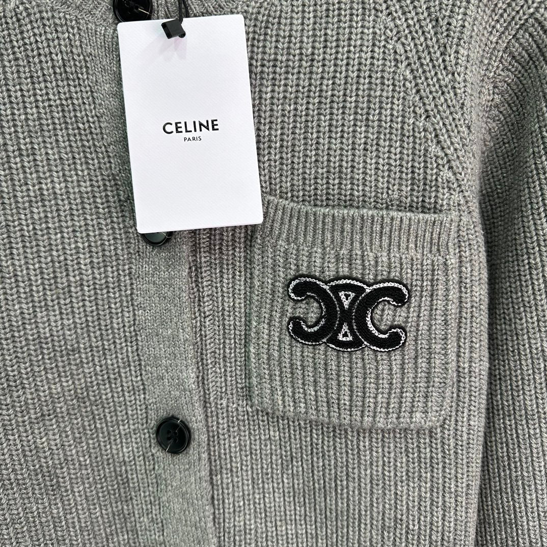 New Crewneck Logo Knit Cardigan